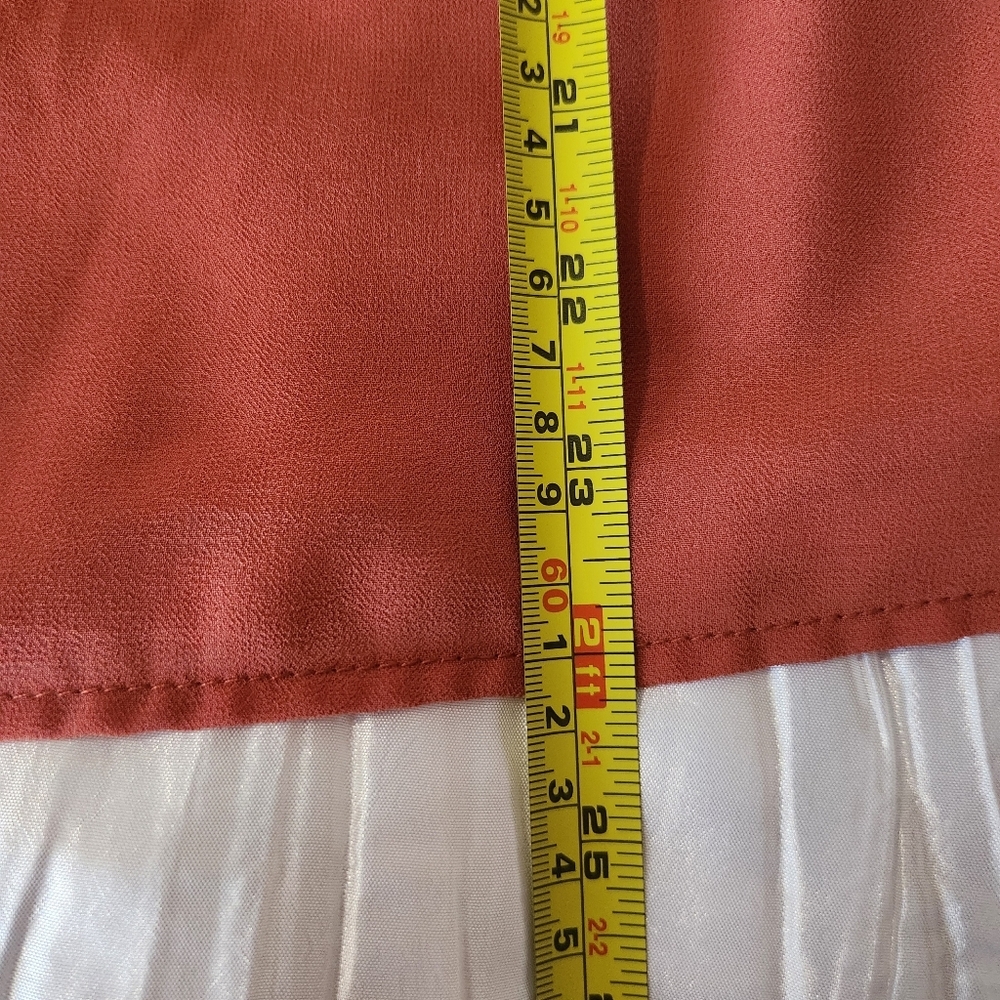 Promesa Rust Ruffle Blouse Size Large - Picture 9 of 10